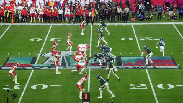 A general view as the Philadelphia Eagles line up against the Kansas City Chiefs during the first quarter in Super Bowl LVII at State Farm Stadium in Glendale on Feb. 12, 2023.